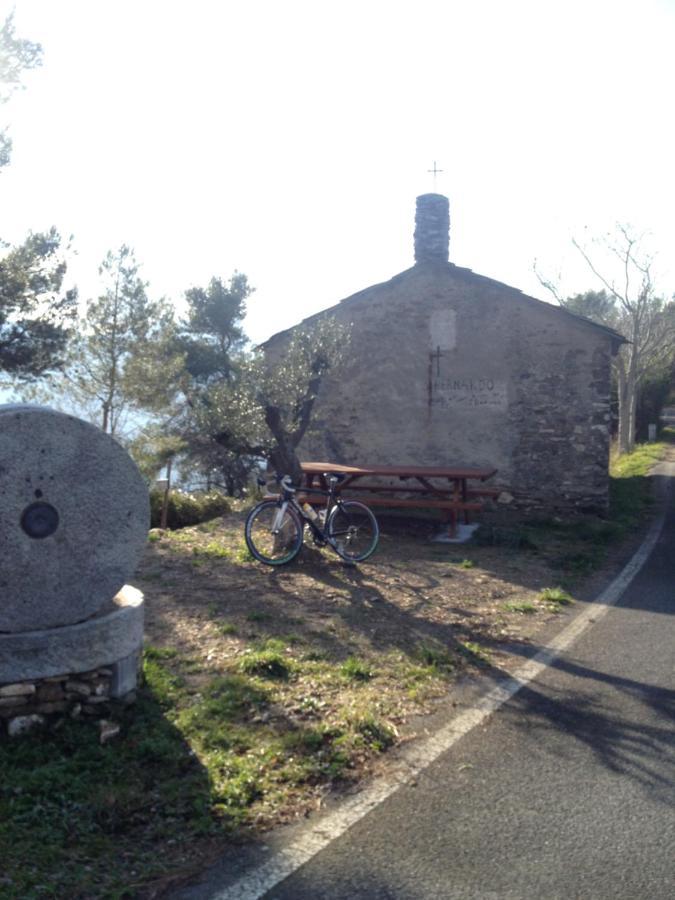 Cisano sul NevaAlchimia House公寓 外观 照片