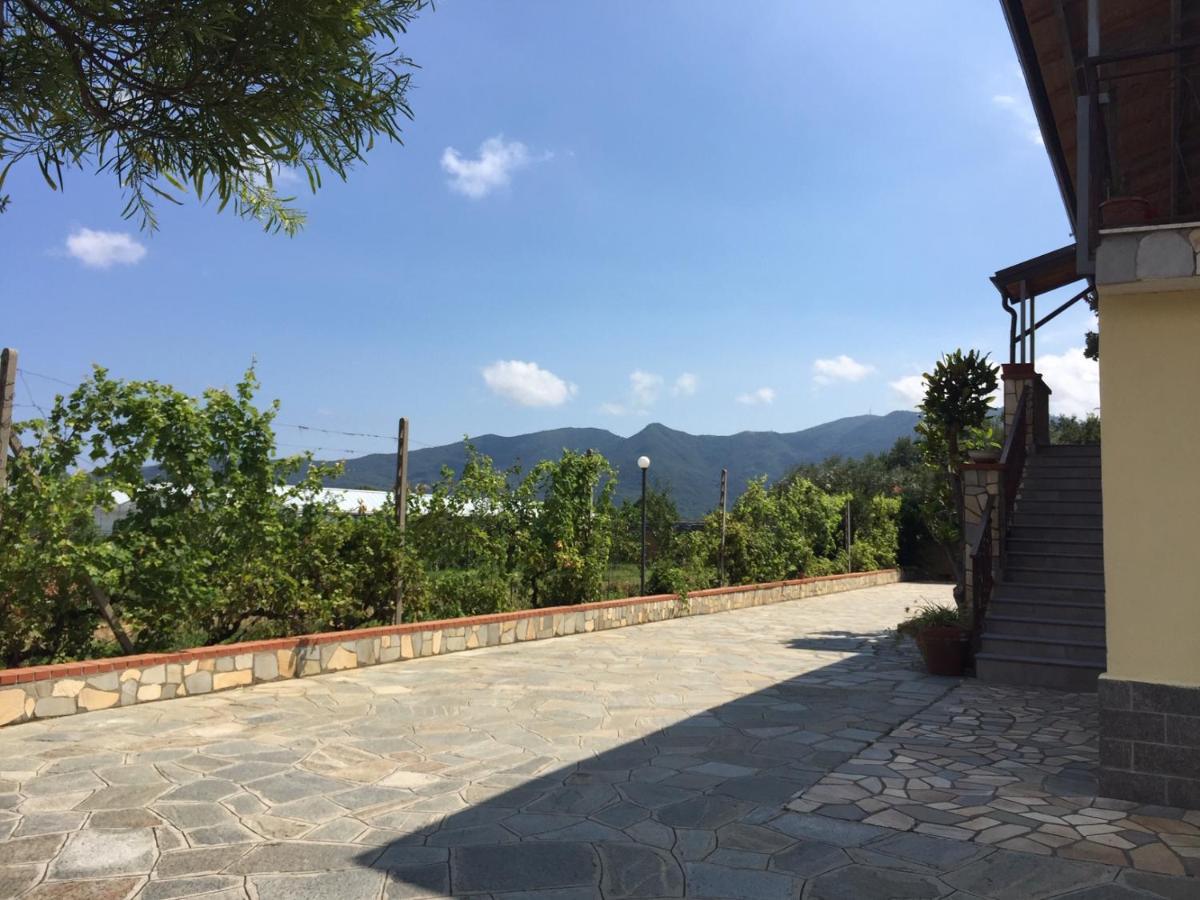 Cisano sul NevaAlchimia House公寓 外观 照片