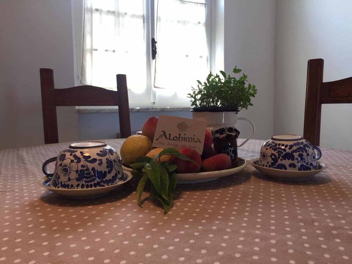 Cisano sul NevaAlchimia House公寓 外观 照片